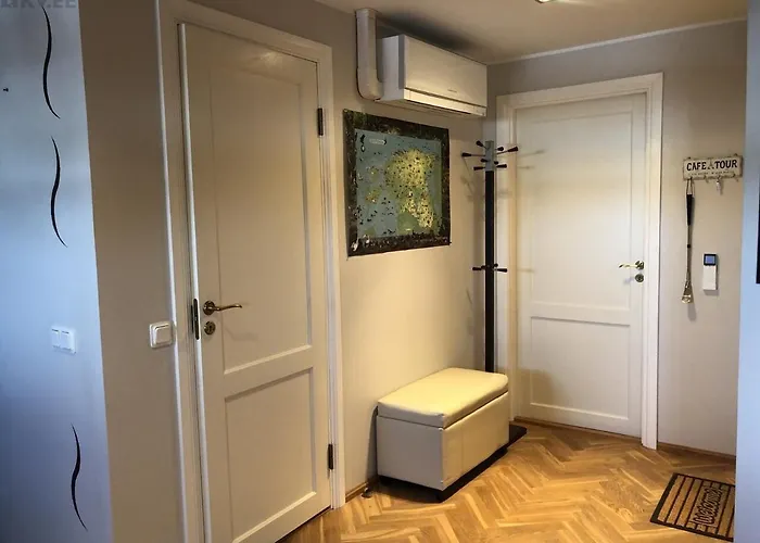 Old Town Apartment, Uus 28 شقة تالين